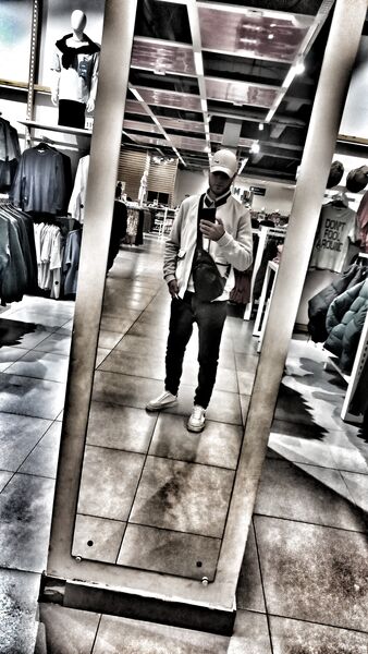  ,   Zuxriddin, 27 ,   ,   