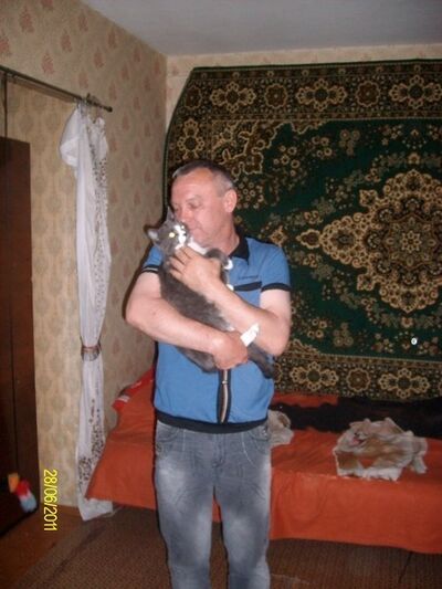  ,   Ur, 62 ,   ,   , c 