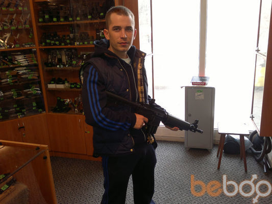  ,   Maxim, 37 ,   