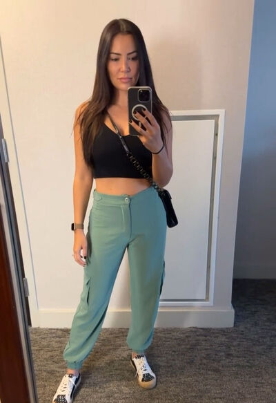  ,   Natalia, 36 ,   