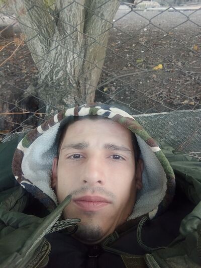  ,   Dagger, 25 ,   ,   