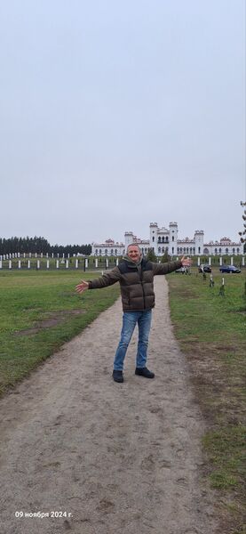  ,   Vik, 52 ,   ,   , c , 