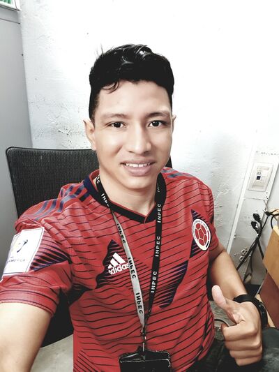  Suan,   Julio, 35 ,   ,   , c 