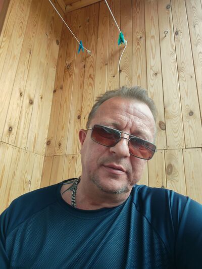  ,   Rey, 52 ,   