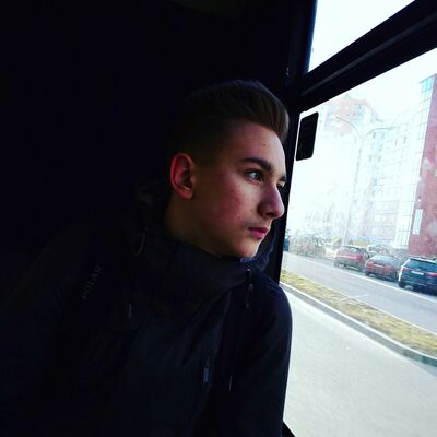  ,   Egor, 25 ,   