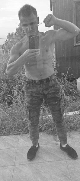  ,   Tolik, 21 ,   c 