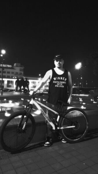   ,   Andrew, 32 ,   ,   , c , 