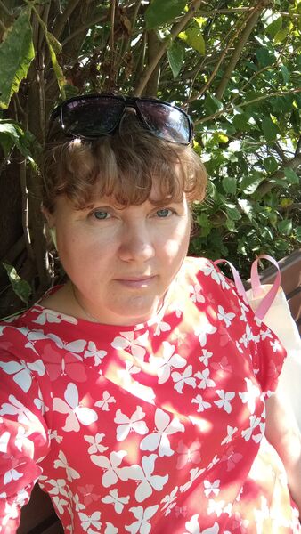  ,   Lana, 41 ,  