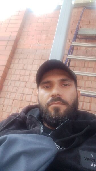  ,   Hayk, 35 ,   ,   