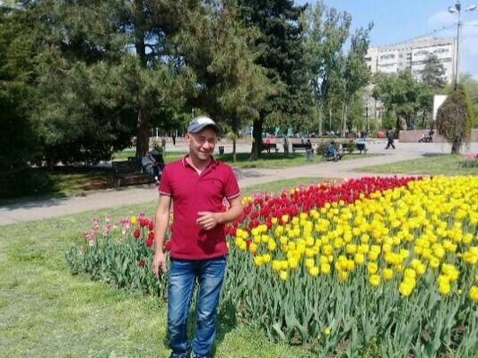  ,   Bahtiyr, 43 ,   ,   , c 