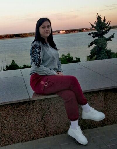  ,   Mari, 39 ,   ,   
