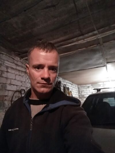  ,   Pavel, 46 ,   ,   
