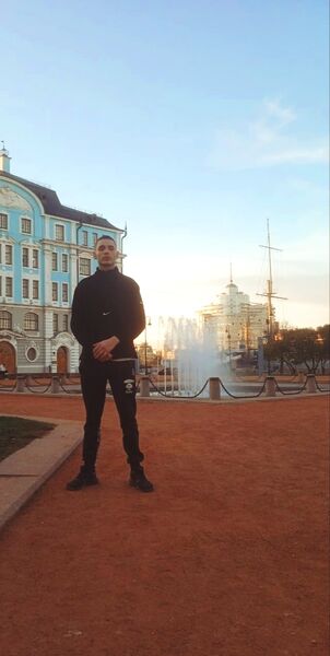  ,   Yevgeniy, 20 ,   ,   