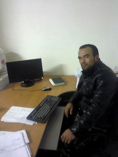   ,   Uktam, 42 ,   ,   