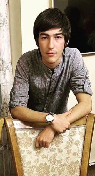  ,   Aliko, 20 ,   ,   
