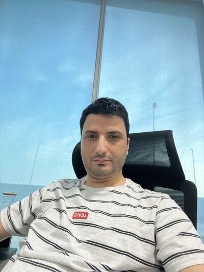  ,   Alan, 42 ,   ,   , c , 