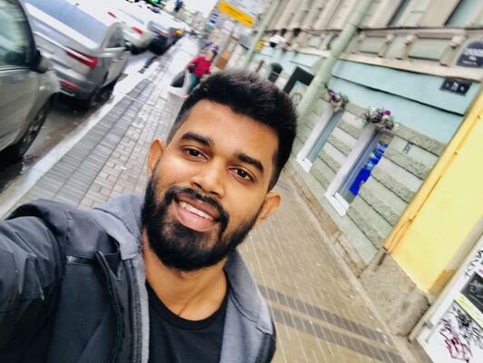   ,   Prabath, 33 ,   c 
