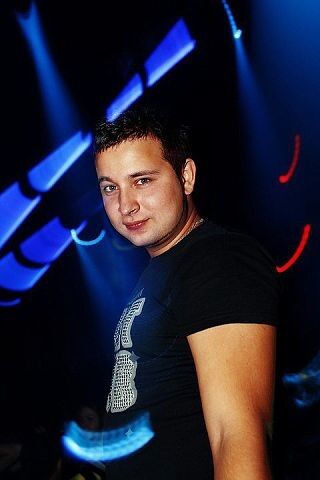  4694406  Oleg, 39 ,    
