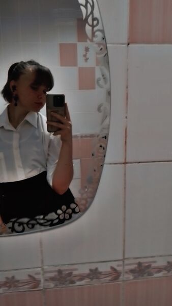  ,   Alexandra, 21 ,   , 