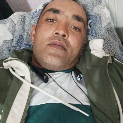  ,   Alik, 38 ,   ,   