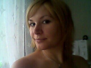  ,   Slynka, 37 ,  