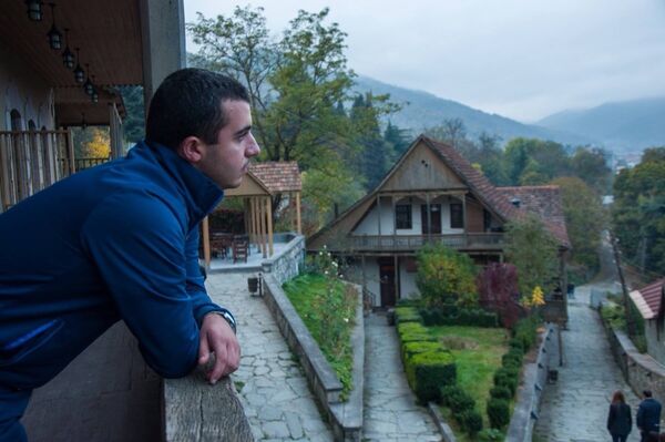  ,   Saqo, 25 ,   ,   , c 
