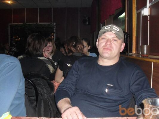  ,   Bocman, 55 ,  