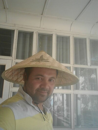  ,   Akbar, 29 ,   