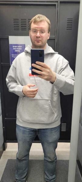  ,   Alex, 33 ,   ,   