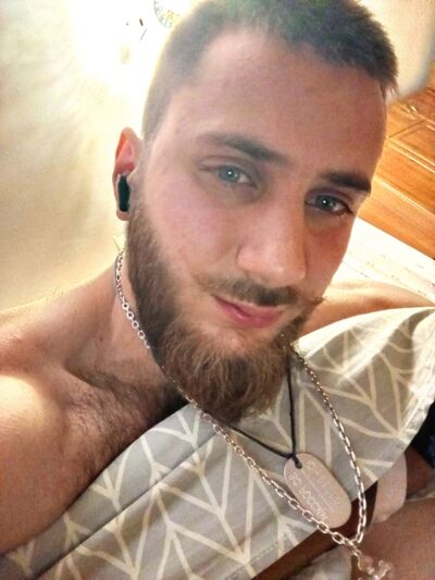  ,   Georgy, 26 ,   c 