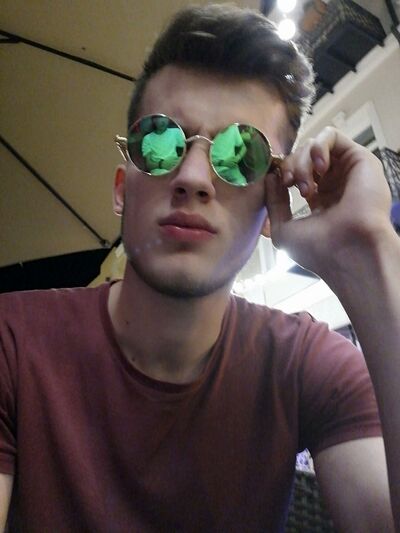  ,   Adam, 28 ,   ,   , c 