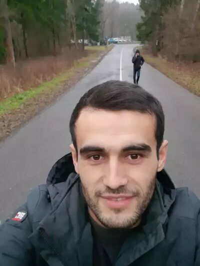  ,   Nazar, 32 ,   ,   