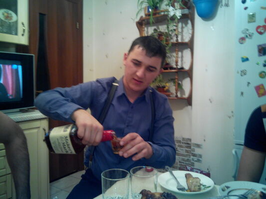  ,   KAZEMIR, 29 ,   