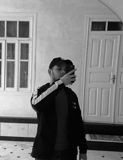  ,   Alisher, 19 ,   ,   