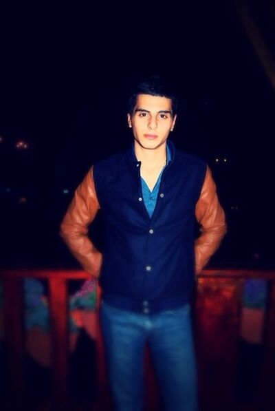  ,   Alik, 28 ,   