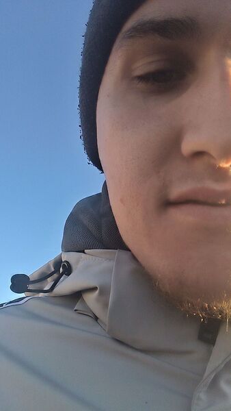  ,   Alexander, 24 ,   ,   