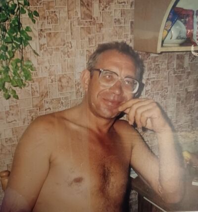  ,   Leonid, 65 ,   ,   , c , 