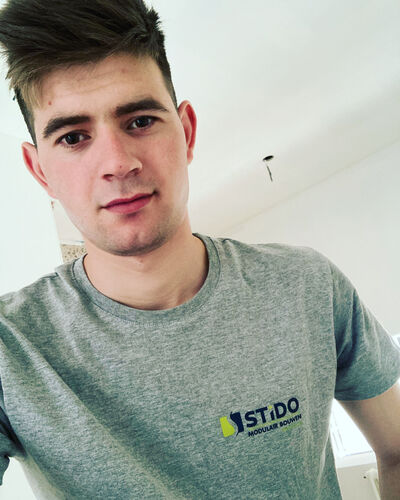  ,   Sergiu, 25 ,   ,   , c , 