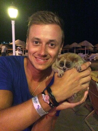  ,   Ruslan, 35 ,   ,   , c 