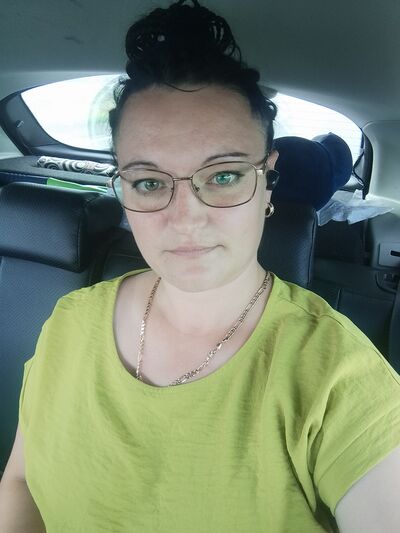  ,   Kristina, 33 ,   ,   