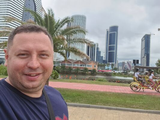  ,   Igor, 41 ,   ,   
