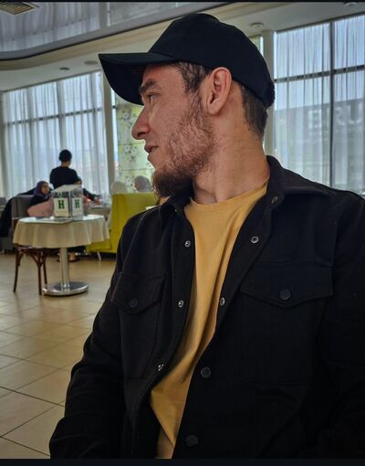  ,   Mesh Wandet, 27 ,   ,   