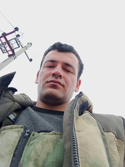  ,   Alik, 30 ,   ,   