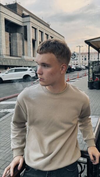  ,   Nikita, 20 ,   ,   