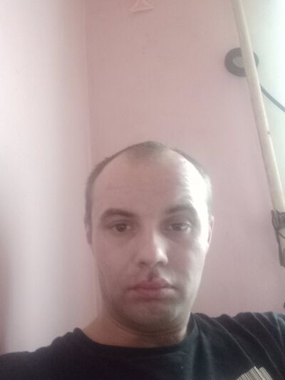 ,   Dimoncik, 39 ,   ,   