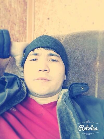  ,   Beknur, 34 ,   