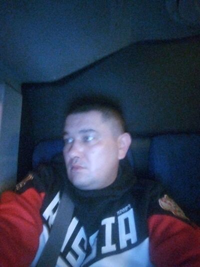  ,   Oleg, 41 ,   ,   