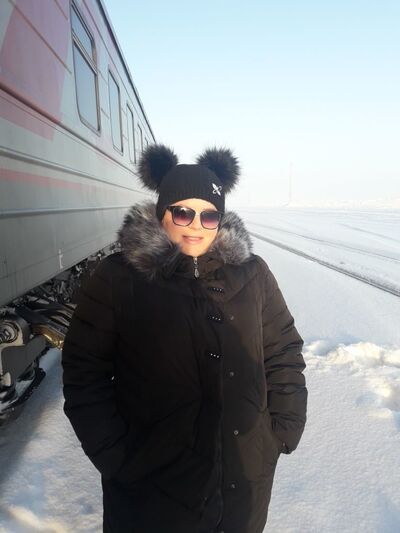  ,   Amishka, 37 ,   ,   