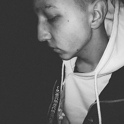  ,   Danil, 25 ,   ,   
