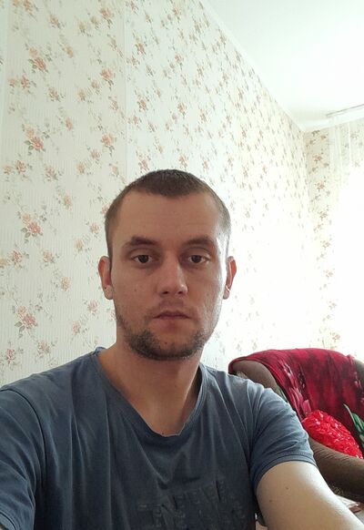  Azor,   , 33 ,   c 